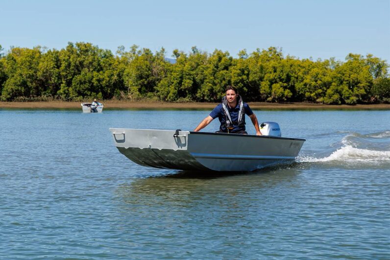 14ft Wavecraft  Square Nose Punt boat