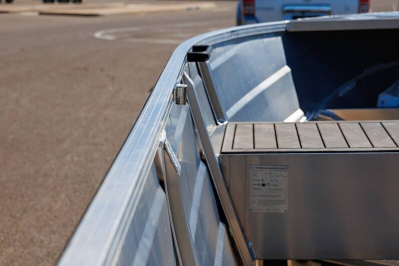 Wavecraft 3.5 V Hull