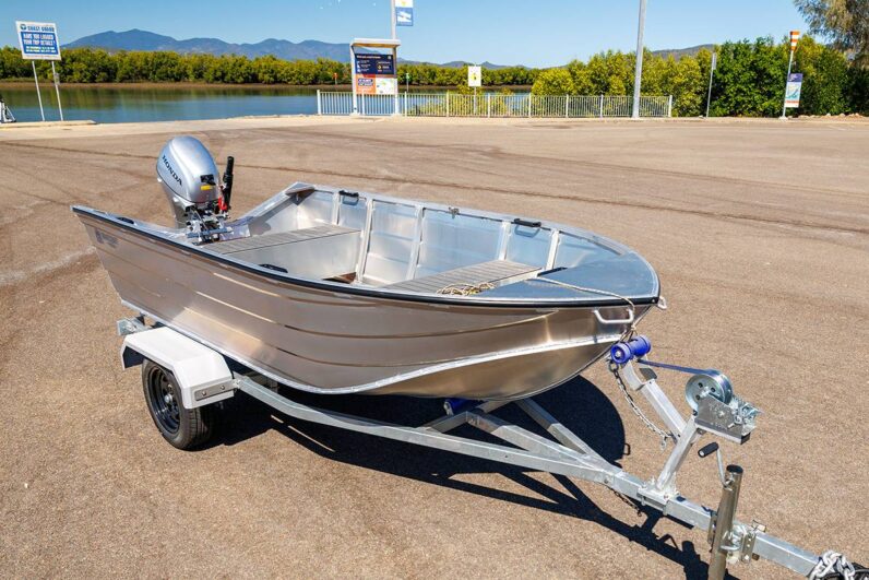 Wavecraft 3.5 V Hull