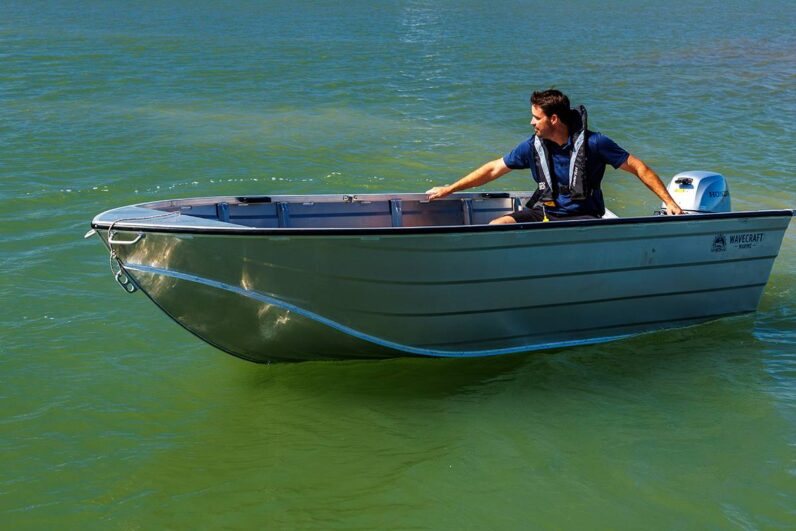 Wavecraft 3.7 V Hull