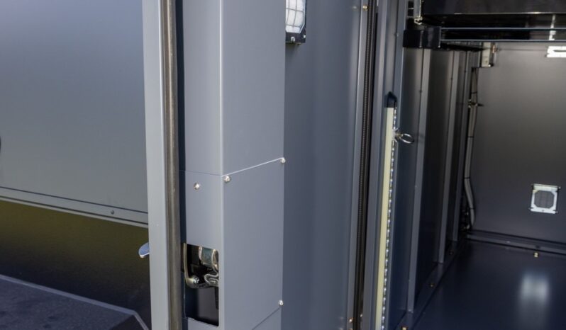 
								AusTuff TRADIE TRAILER full									