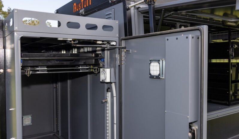 
								AusTuff TRADIE TRAILER full									