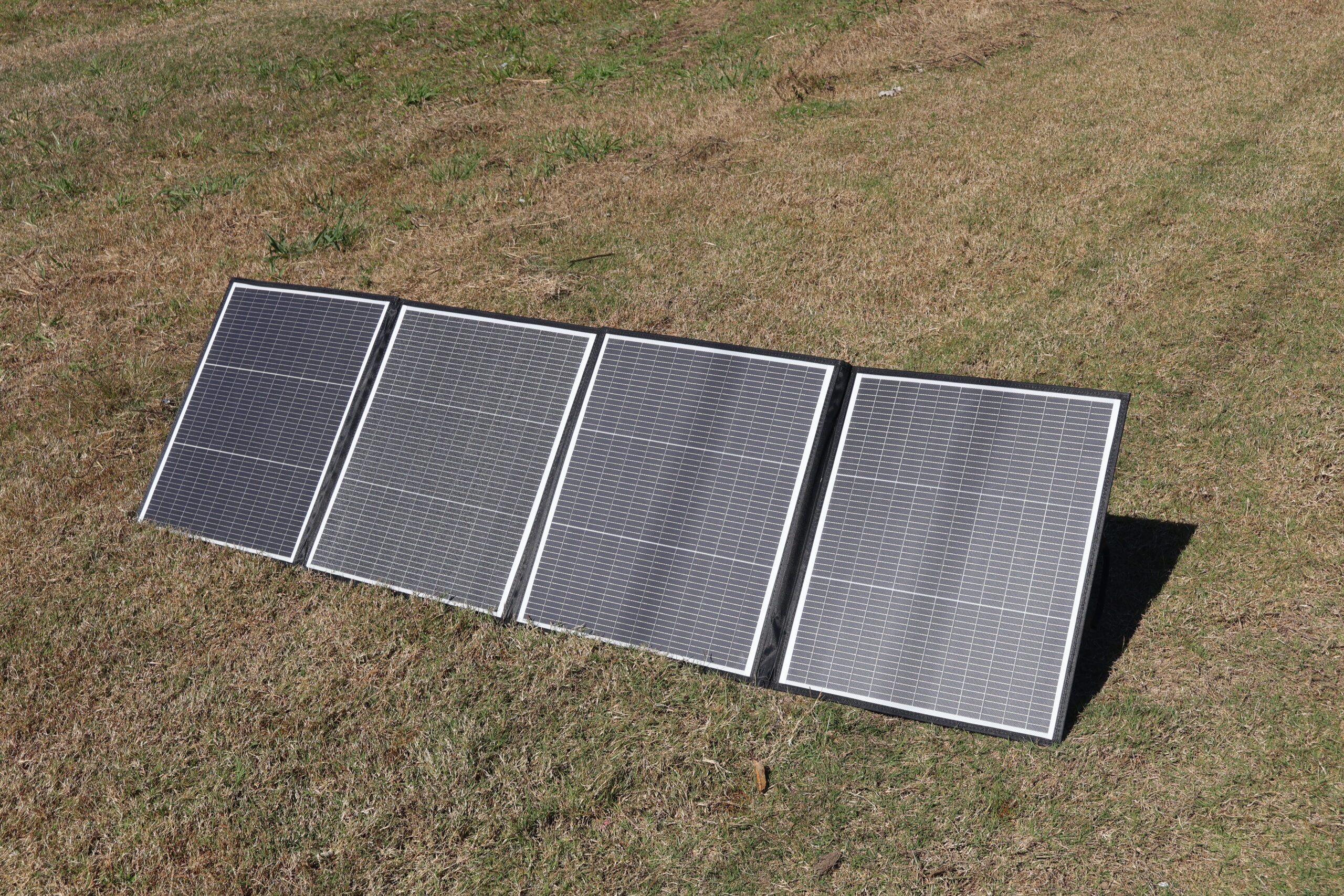 AusTuff 200w Solar Blanket